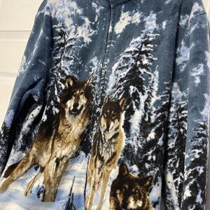 Atlas Formen Wolf Print Fleece Jacket Small?
